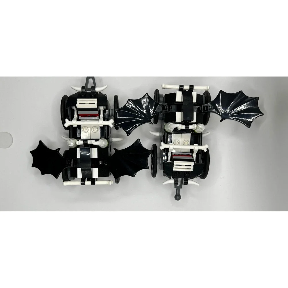 LEGO Monster Fighters The Ghost Train & 2 figs 9467 Glow in the Dark 2012